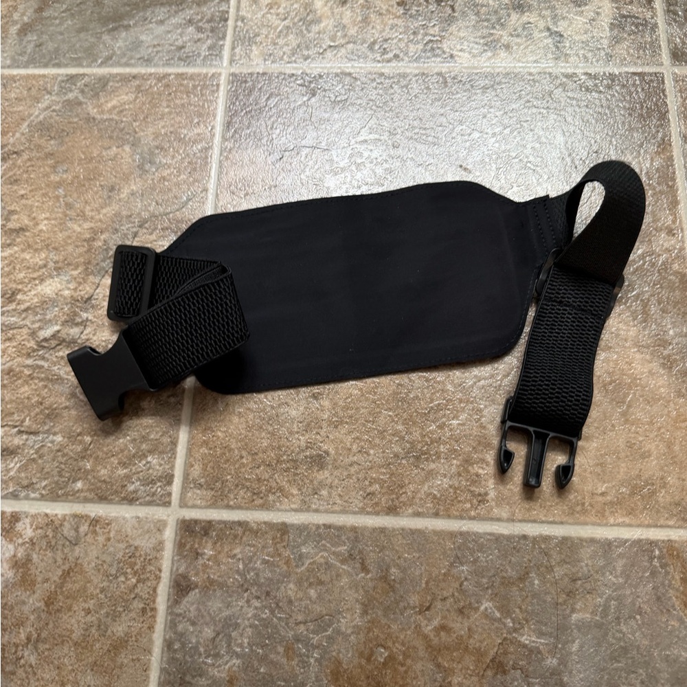 BODi 30 Day Breakaway Running Belt - Picture 5 of 7